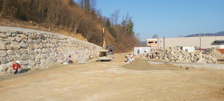 Prva kamnita zložba je zaključena, izvajajo se dela v križišču